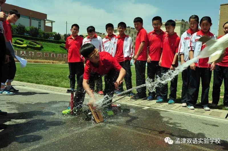 孟津雙語學(xué)校校醫(yī)工資概覽