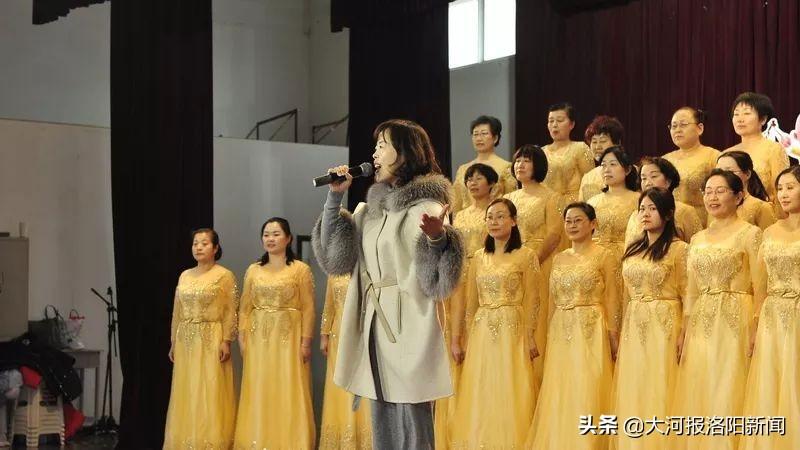 孟津雙語學(xué)校與家長的互動，攜手共育下一代