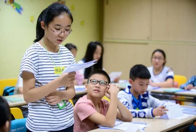如何在雙語教學(xué)中平衡母語與外語