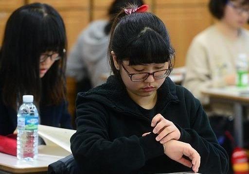 雙語學(xué)校如何提高學(xué)生的英語寫作能力