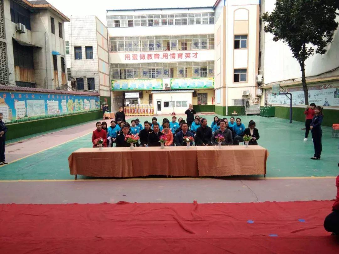 雙語學校如何提高學生的跨文化理解能力