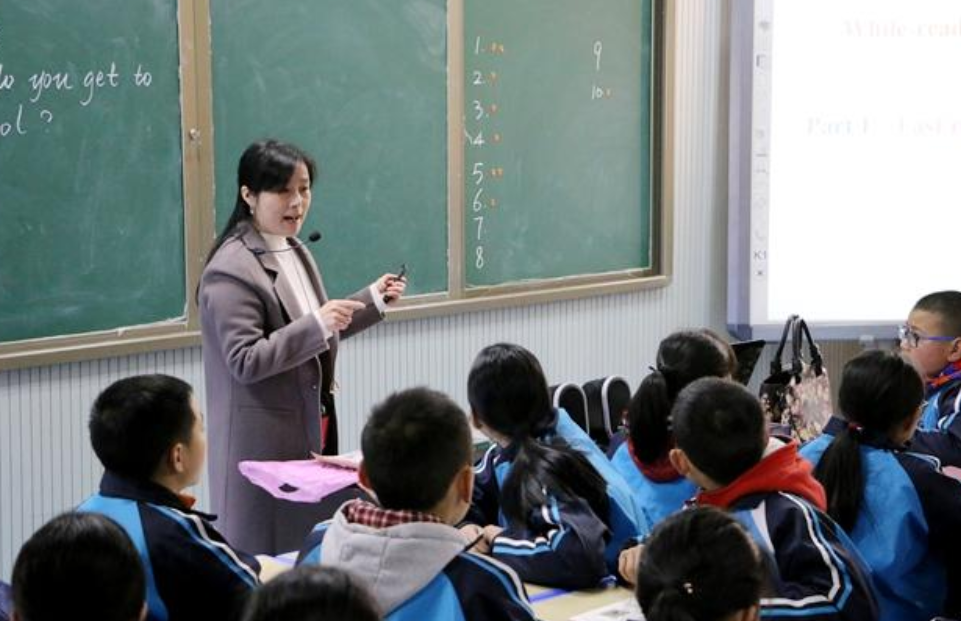 雙語學(xué)校如何幫助學(xué)生克服英語寫作障礙