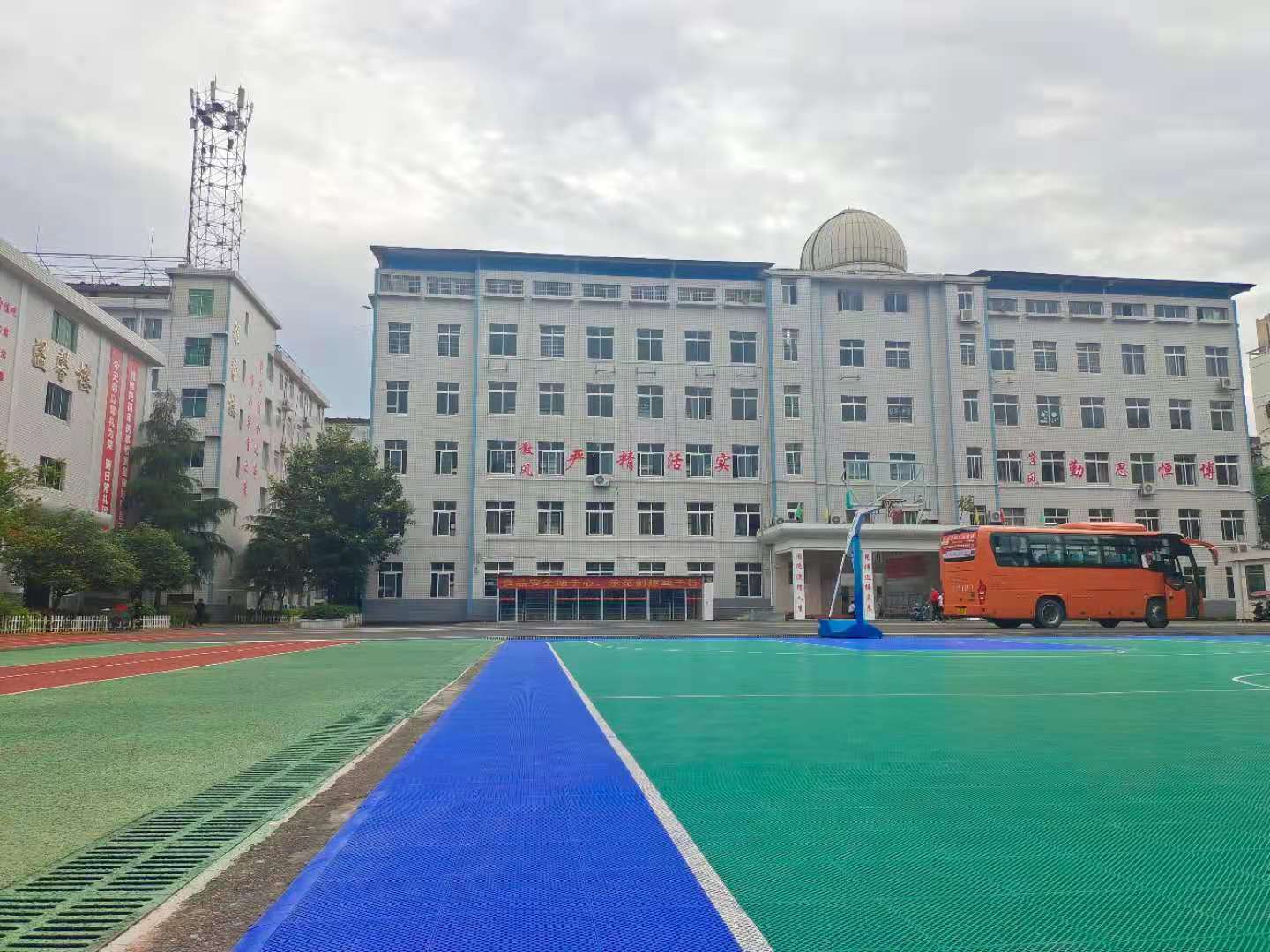 雙語學校如何優(yōu)化課堂的學習氛圍