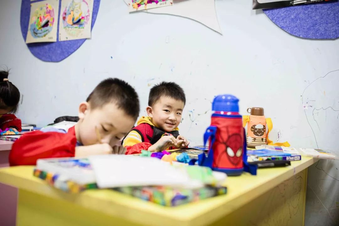 如何提升雙語(yǔ)課堂的個(gè)性化教學(xué)
