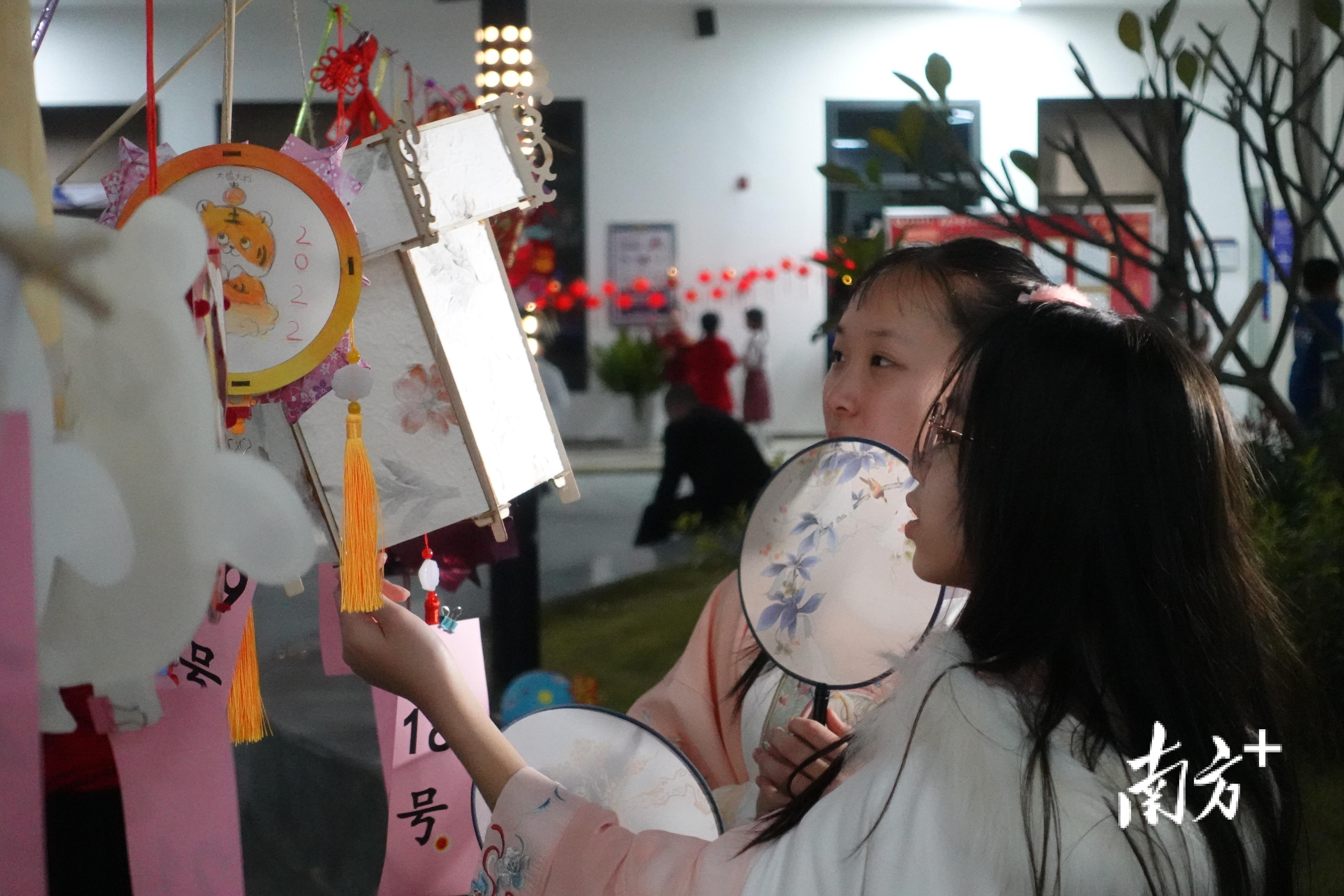 如何提升雙語課堂的課堂討論質(zhì)量