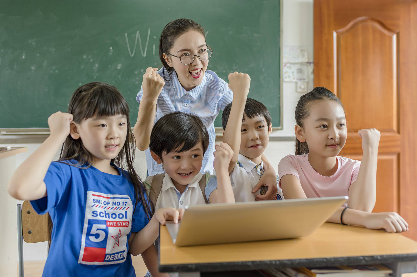 雙語教學(xué)如何助力學(xué)生自信心的培養(yǎng)？
