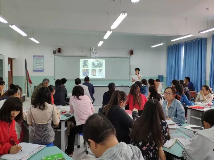 如何通過(guò)教育科技提升教師的教學(xué)能力