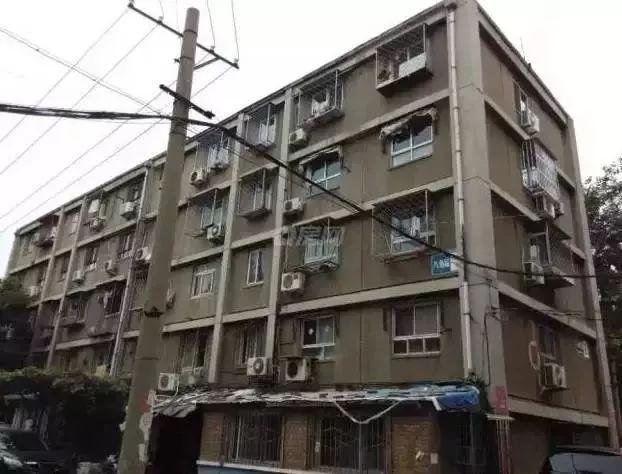 學(xué)生宿舍文化影響力提升，打造校園精神家園的新視角探索