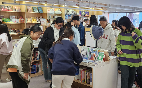 圖書館閱讀推廣與學生閱讀習慣的培育與融合