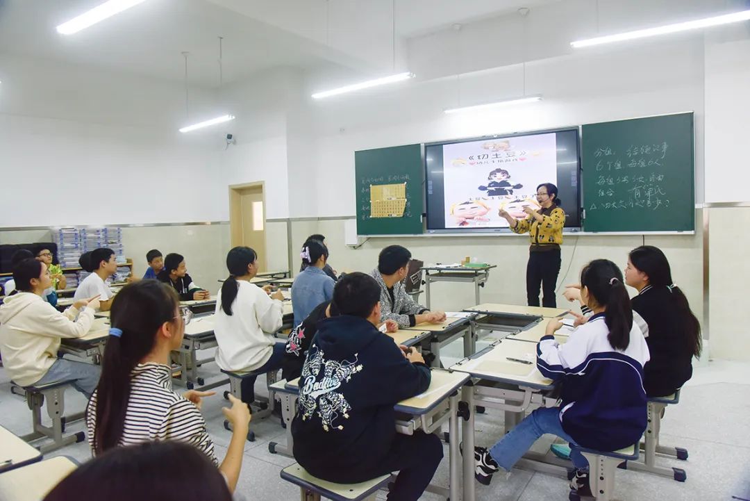 學(xué)生社團與學(xué)生綜合素質(zhì)提升