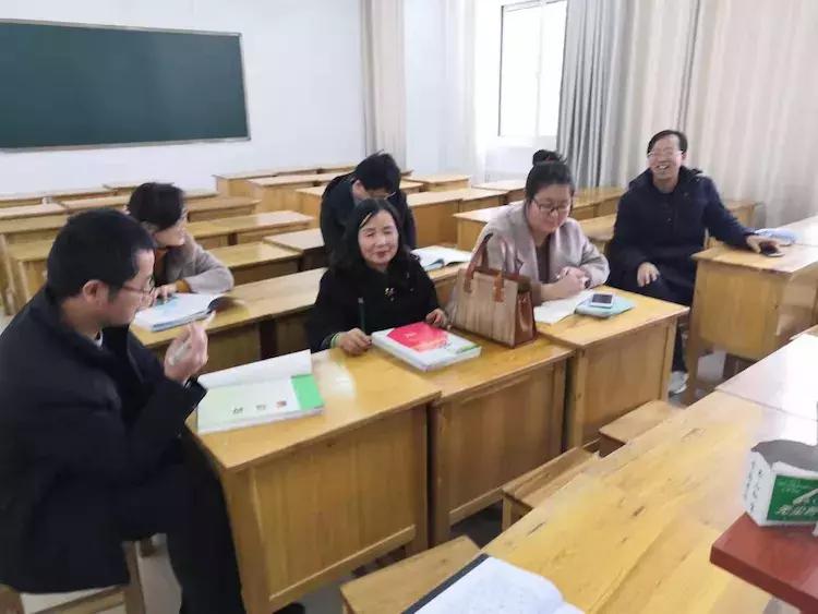 教師教學(xué)評價與學(xué)校教師教學(xué)激勵機(jī)制創(chuàng)新研究