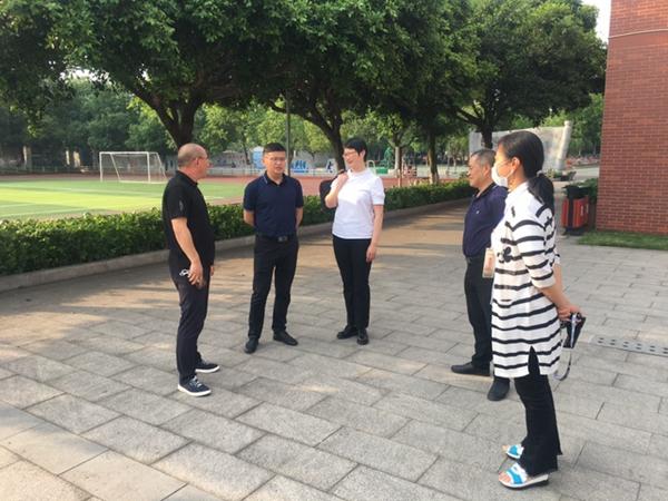 塑造校園文化氛圍與打造學(xué)校文化品牌的建設(shè)策略
