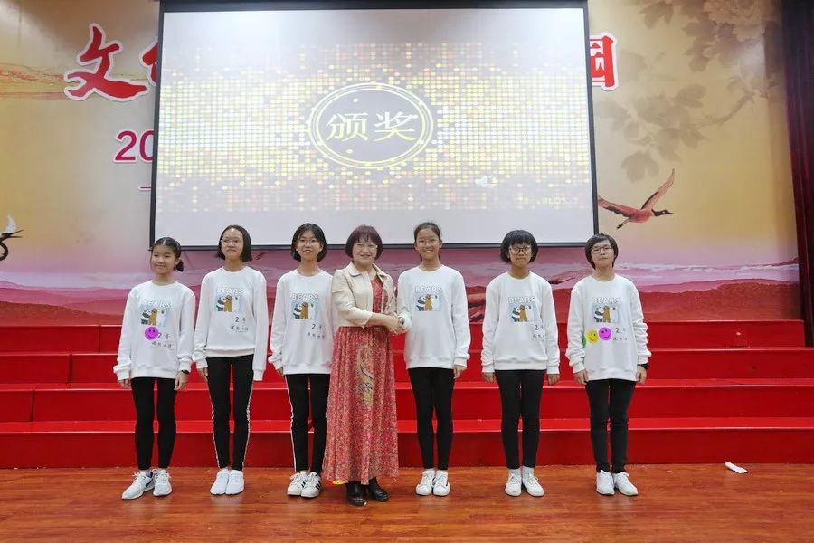 校園文化節(jié)活動(dòng)盛啟，創(chuàng)意征集與主題展示盛宴