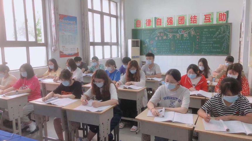 教師專業(yè)成長，從學(xué)習(xí)出發(fā)，向未來前行