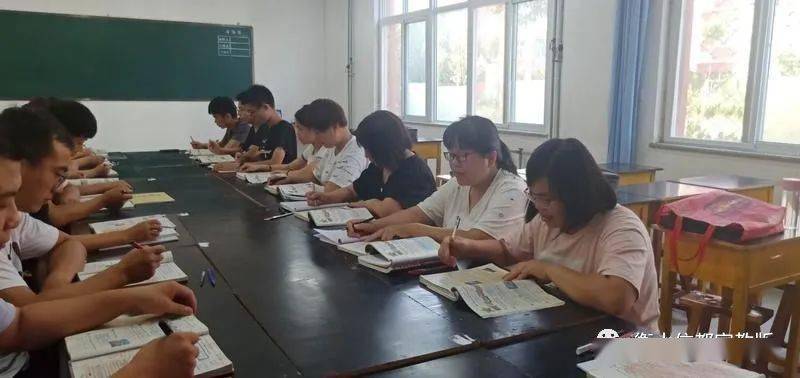 教師團隊運用集體智慧提升教育質(zhì)量策略探討