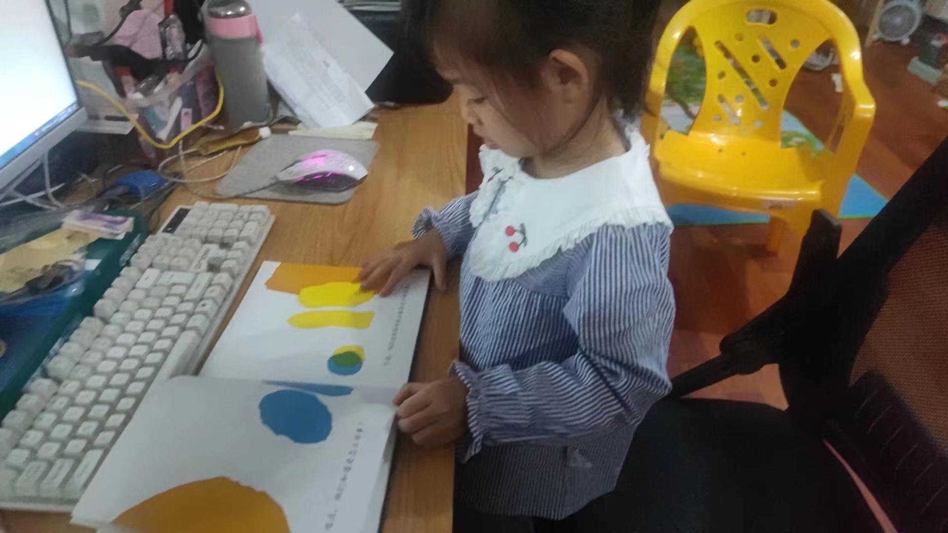 雙語教師如何營造團(tuán)隊積極反饋文化，打造正向激勵環(huán)境之道