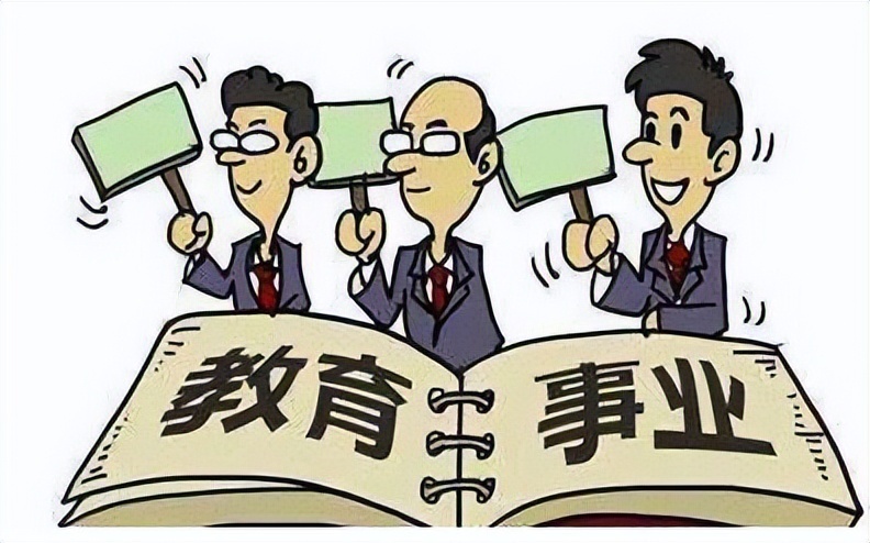 教師領(lǐng)導(dǎo)力，推動學(xué)校長期發(fā)展的核心動力