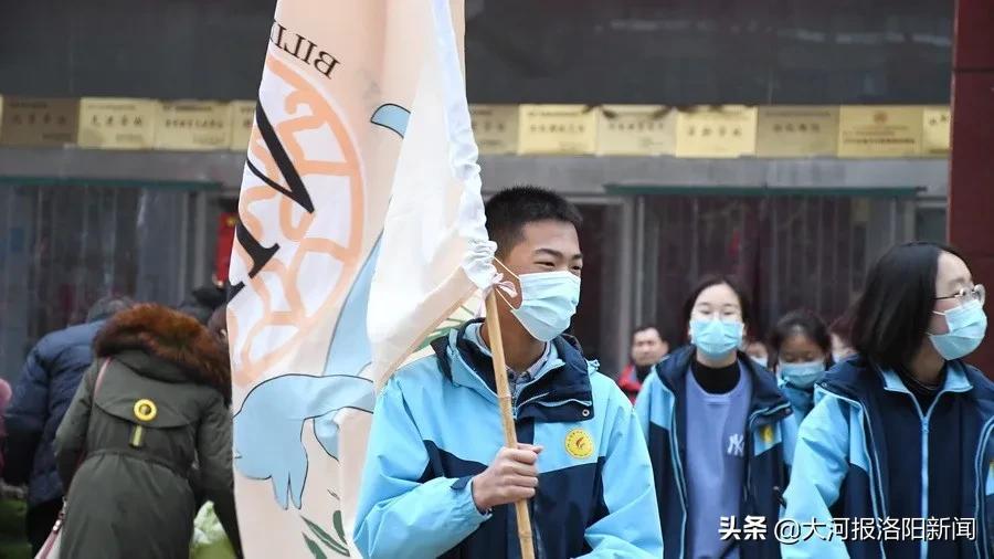 孟津自助餐與雙語(yǔ)學(xué)校周邊的魅力探索