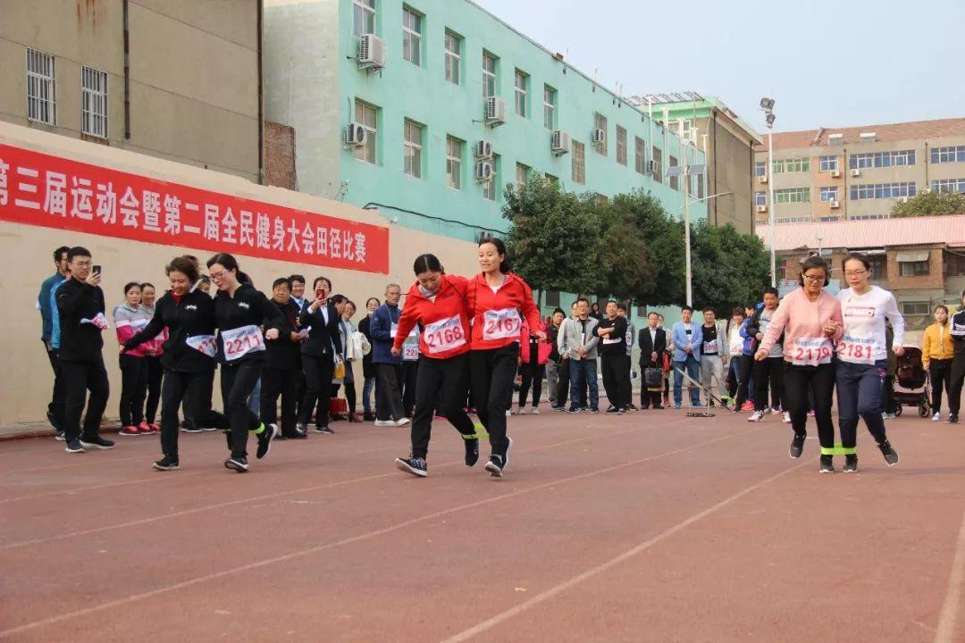孟津縣雙語學(xué)校明星學(xué)生——閃耀青春的光芒