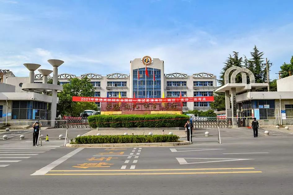 孟津雙語學(xué)校，高中教育的璀璨明珠閃耀之地