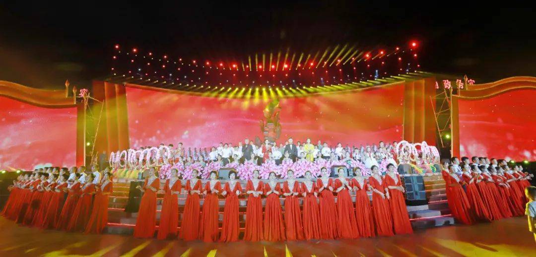 孟津雙語學(xué)校雅樂團(tuán)慶祝中華全國總工會成立100周年展演會，音樂與歷史的交響盛宴