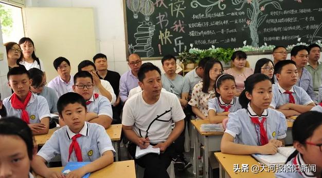 孟津雙語學(xué)校職業(yè)技術(shù)學(xué)院優(yōu)秀教師風(fēng)采展示（第二十五期）