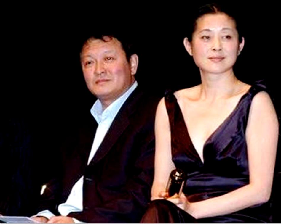 學(xué)校召開第十七屆山東省職業(yè)院校技能大賽總結(jié)大會，回顧與前瞻