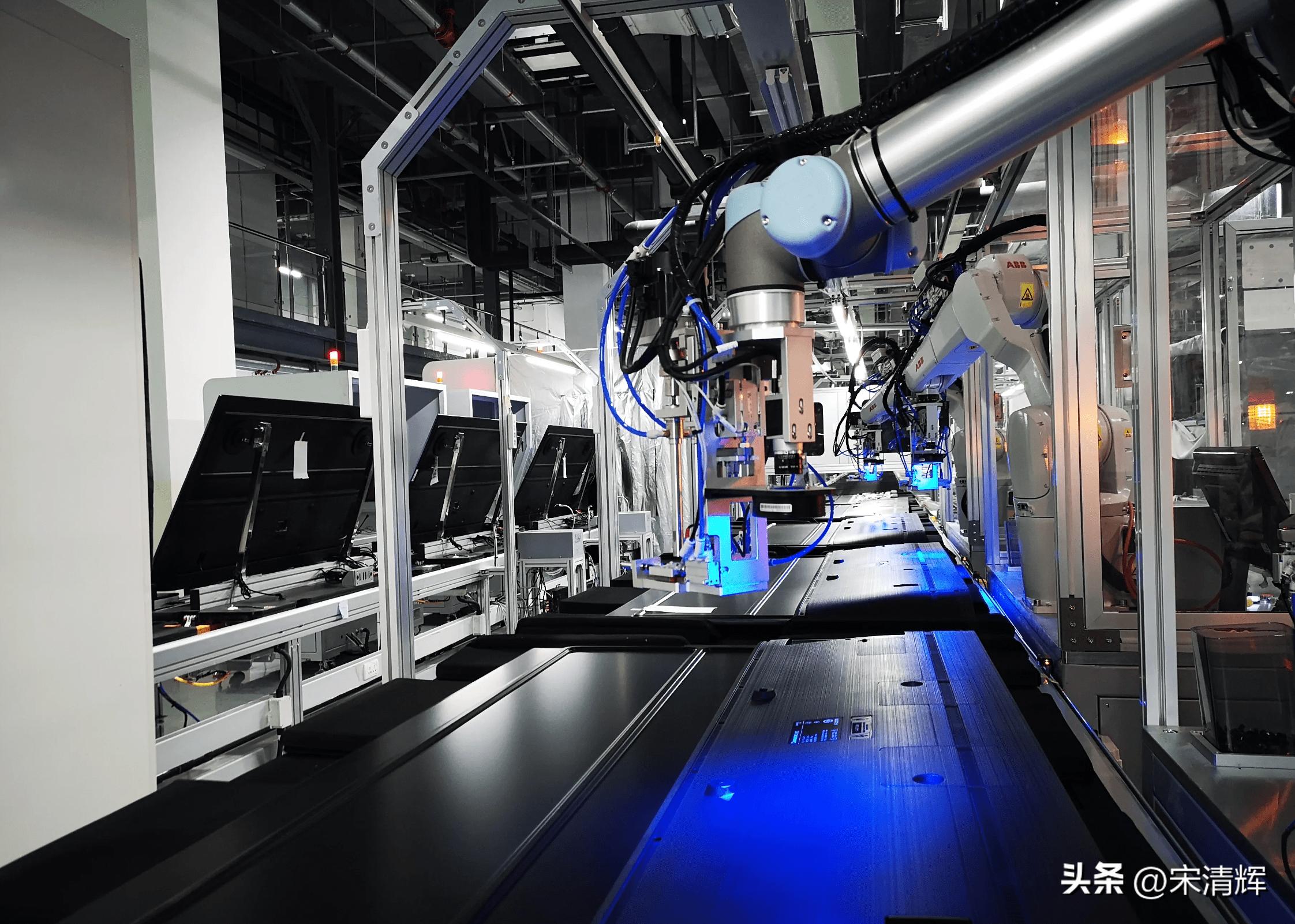 山東省第十七屆職業(yè)院校技能大賽高職組5G組網(wǎng)與運(yùn)維賽項(xiàng)，學(xué)校榮獲三等獎的榮耀時(shí)刻