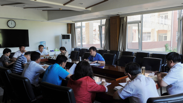 學校召開學生管理工作會議，探討新時代背景下的策略與實踐