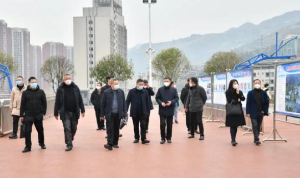 崔耕虎赴巫溪職教中心考察交流，深化合作，共謀發(fā)展