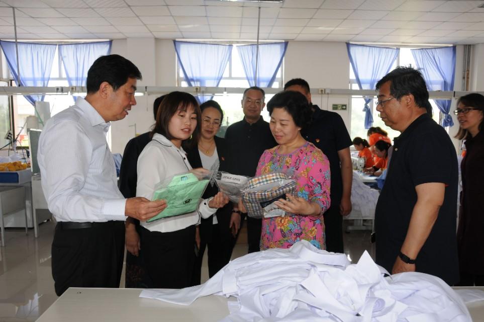 省人大常委會(huì)來我院開展畢業(yè)生高質(zhì)量就業(yè)工作專題調(diào)研