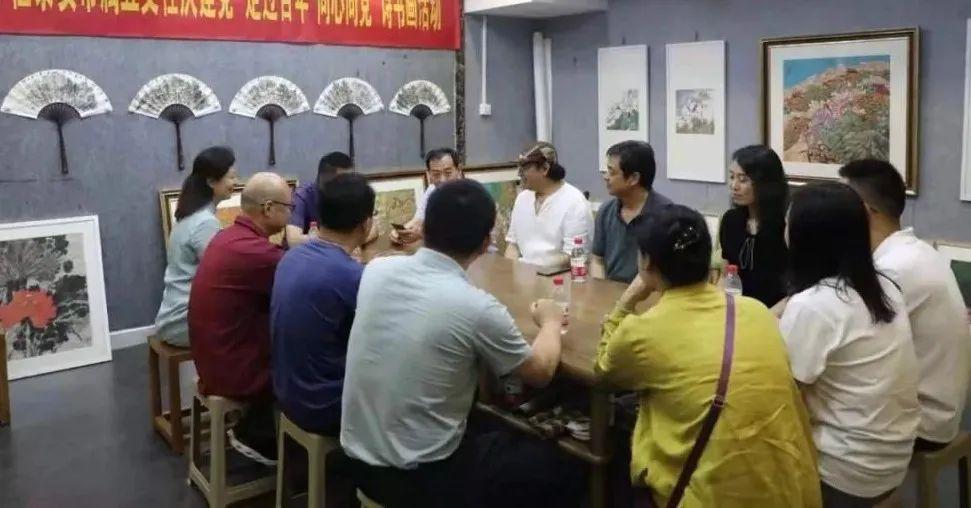 學(xué)院榮獲泰安高校大學(xué)生藝術(shù)展演一等獎(jiǎng)，青春向黨，強(qiáng)國(guó)有我展風(fēng)采