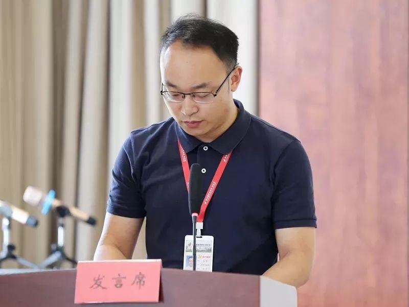 學(xué)院召開科級(jí)干部任職集體談話會(huì)議