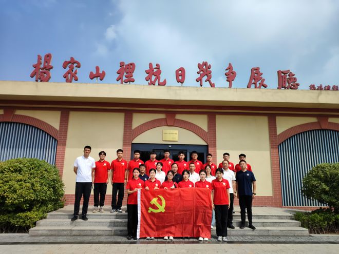 學(xué)院YOUNG·筑夢星火志愿服務(wù)隊(duì)青春三下鄉(xiāng)紅色筑夢之旅社會(huì)實(shí)踐紀(jì)實(shí)