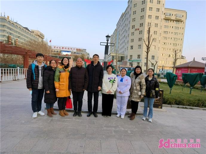 我院師生赴喀什職業(yè)技術(shù)學(xué)院深化友誼與合作，共謀教育發(fā)展并開展訪問交流