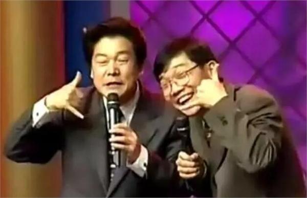 名聲薈萃，話繭成蝶——學(xué)院金話筒主持人大賽圓滿落幕