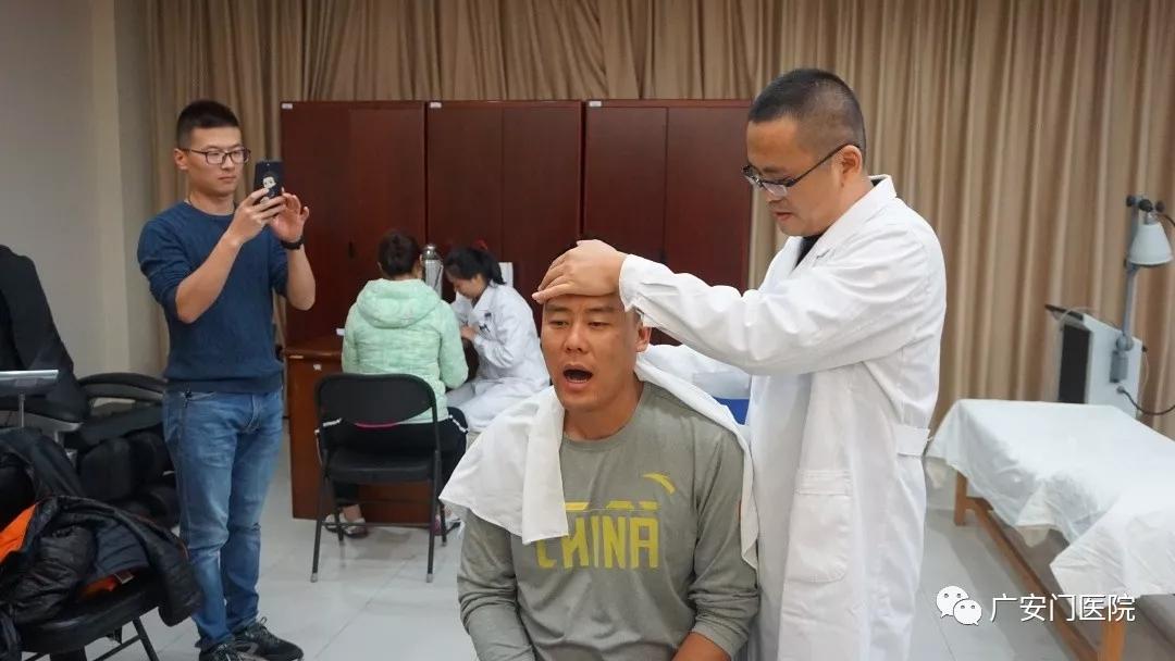 我院射箭隊(duì)在第六屆中國(guó)大學(xué)生射箭錦標(biāo)賽勇奪兩項(xiàng)一等獎(jiǎng)