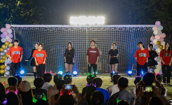 樂動夏日，青春飛揚——我院受邀參加‘樂’動青春，‘泰’出精彩駐泰高校首屆大學(xué)生音樂節(jié)
