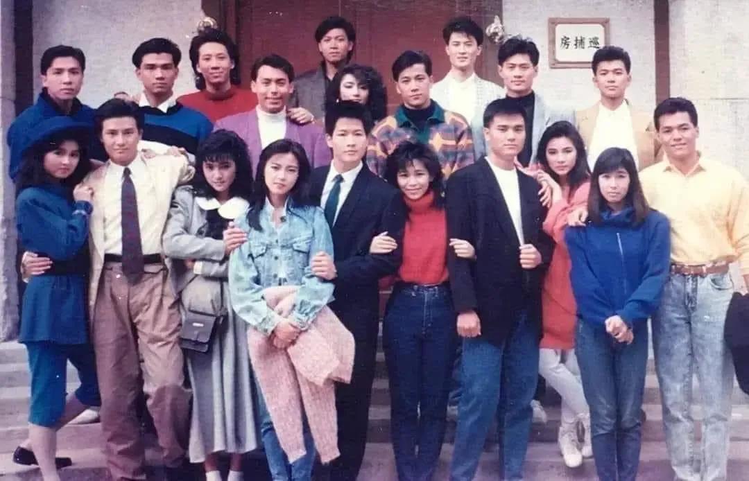 學院召開三亮三比三評活動部署會議，深化實踐，助推學院高質(zhì)量發(fā)展