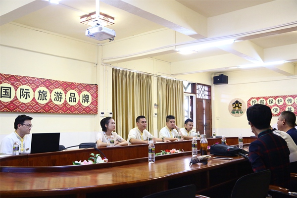 深化校企合作，助力學(xué)生就業(yè)——訪企拓崗活動(dòng)走進(jìn)特變電工魯纜公司