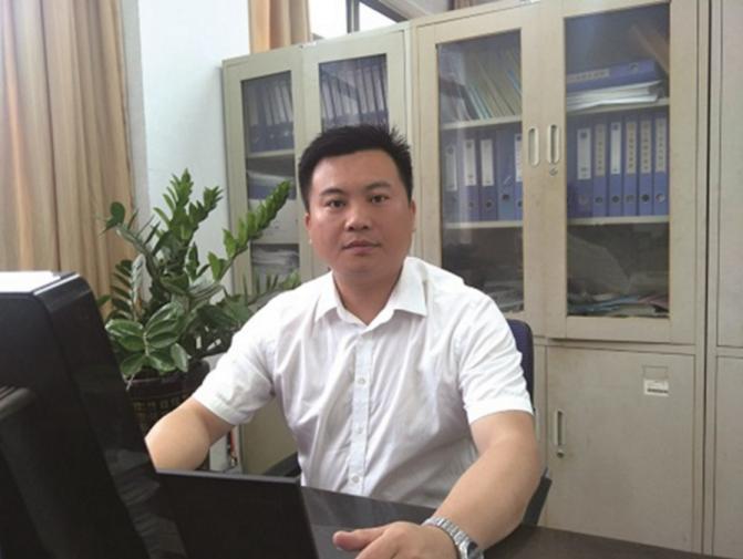 我院參加泰安市理工中等專業(yè)學(xué)校機(jī)電技術(shù)應(yīng)用專業(yè)建設(shè)委員會成立大會