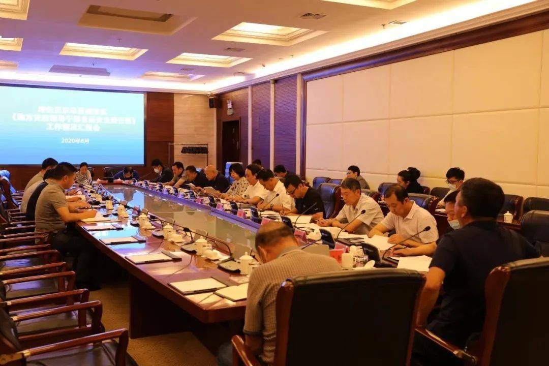 唐傳營副市長到我院督導(dǎo)檢查餐廳食品安全工作與兩個(gè)責(zé)任落實(shí)情況