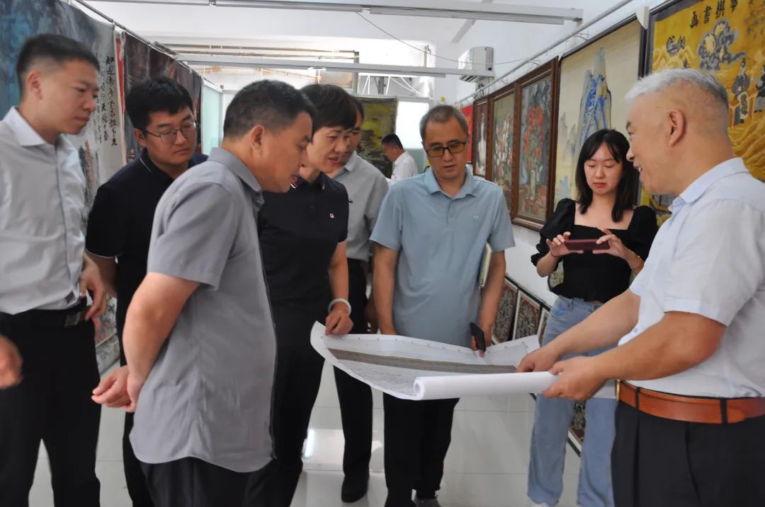 省文旅廳非遺處與專家團(tuán)隊(duì)參觀考察，非遺傳承創(chuàng)新之旅啟動