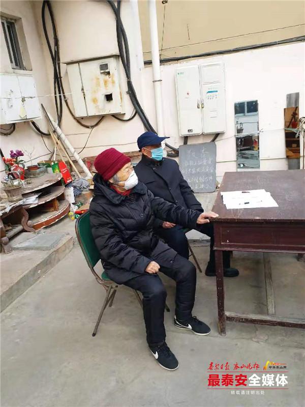 學院赴黃山頭村開展雙報到活動的深度實踐探索