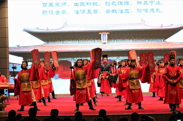 孟津雙語學(xué)校雅樂團受邀參加岱廟國潮文化季，音樂與文化的完美融合