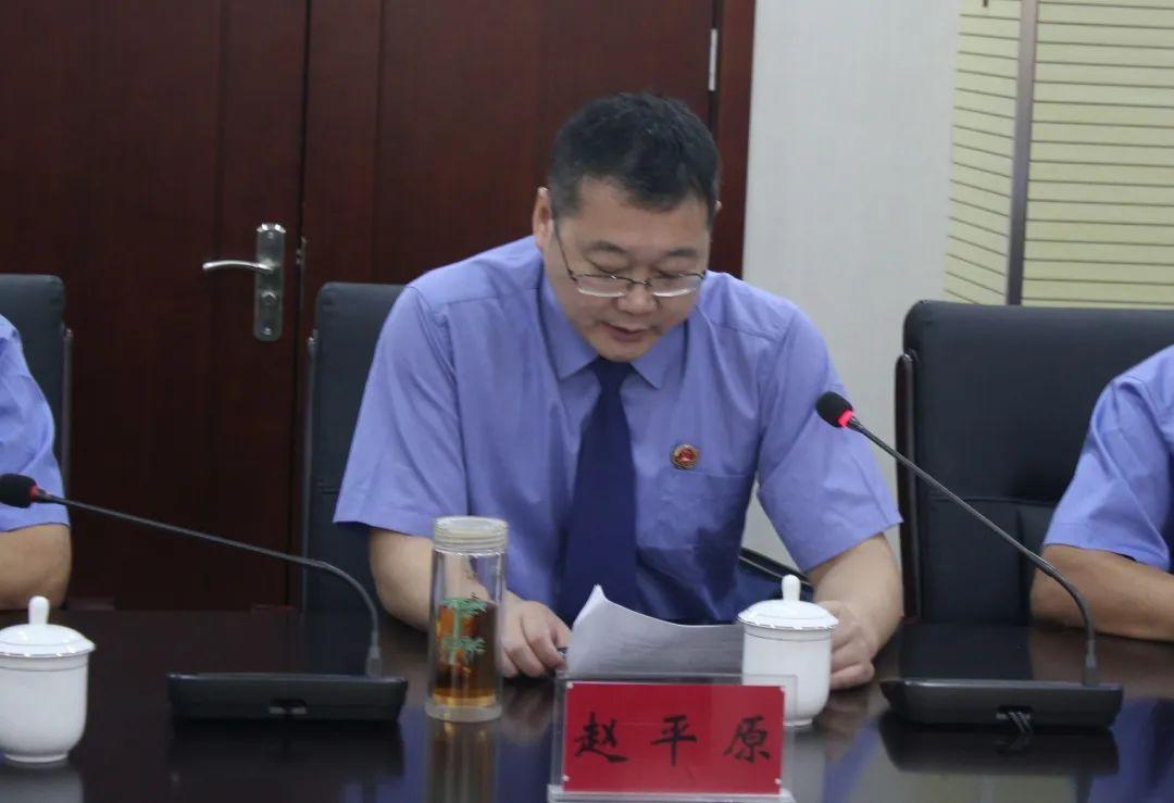 泰安市公安局秋季開學(xué)安全檢查，筑牢校園安全防線