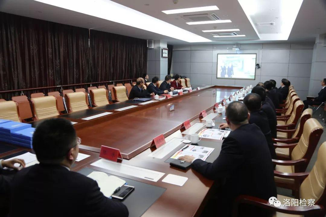 全國文明城市創(chuàng)建工作領(lǐng)導(dǎo)小組會(huì)議在我院召開