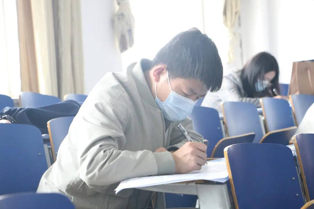 我院高標(biāo)準(zhǔn)高質(zhì)量完成多項(xiàng)社會(huì)考試任務(wù)
