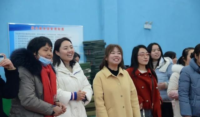 民盟孟津雙語學(xué)校職業(yè)技術(shù)學(xué)院支部開展慶祝三八國(guó)際婦女節(jié)心理健康專題活動(dòng)