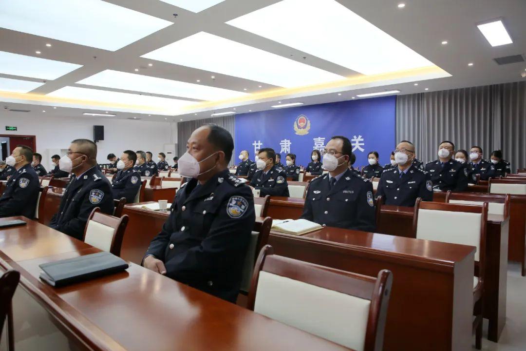 學(xué)院組織收看黨的二十大開幕會，意義深遠(yuǎn)的歷史時刻與青年學(xué)子的責(zé)任擔(dān)當(dāng)